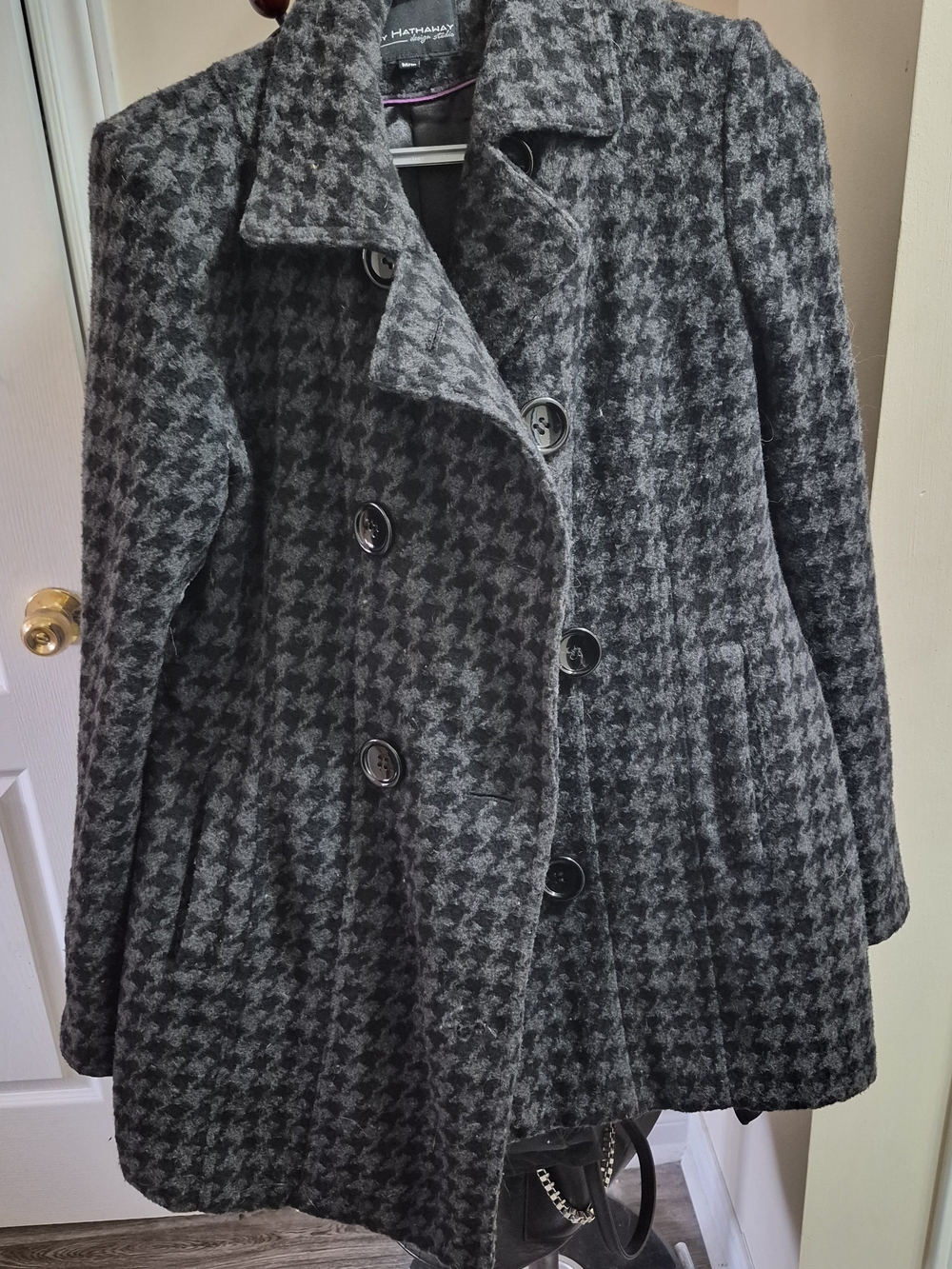 Lady Hathaway Design Studio houndstooth coat - Medium